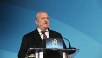 Duka me cilësinë e Zv. Presidentit të UEFA-s merr pjesë dhe uron presidentin e ri të FIGC Xhovani Malago