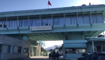 E ngatërruan me një person me precedent, policia greke bën për spital 29-vjeçarin nga Maliqi