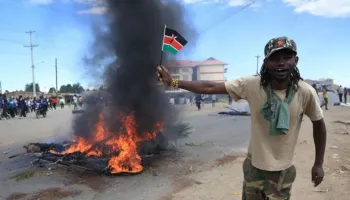 Ebola/ Protestat kundër izolimit në Kenia, ushtria qëllon për vdekje dy qytetarë