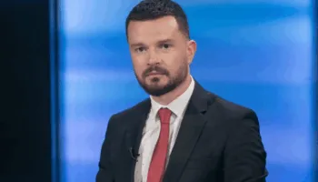 Edhe kur na vjen leku, ne them s’duam/ Curri: Protestën e ushqejnë shumë rrëke e lumenj të vegjël