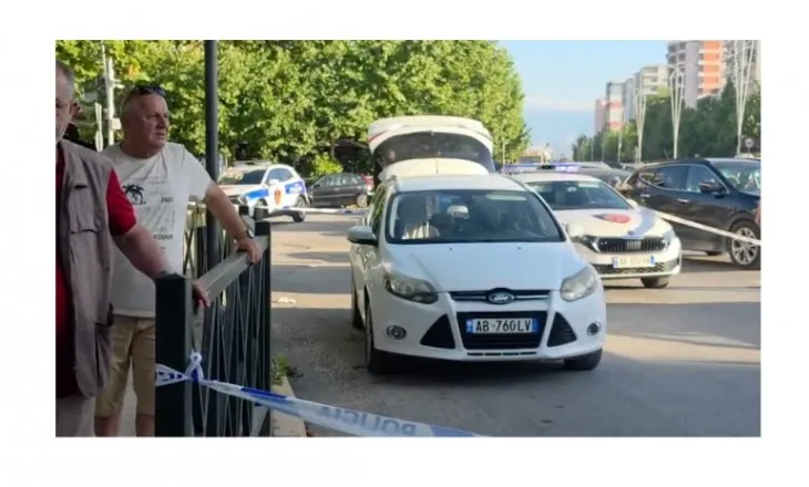 EMRAT/ Pritë nga një person me motor, plagoset me armë zjarri një i ri në Vlorë