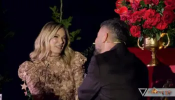 “Është paqja ime”, Visi dedikim emocionues për bashkëshorten: Jemi shpirt binjak, ajo është unë dhe unë ajo
