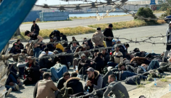 Europa ndryshon rregullat për emigrantët, çfarë parashikon pakti i ri?
