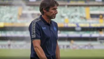 ‘Faleminderit, mister!’/ Napoli zyrtarizon zgjidhjen e kontratës me Antonio Conten