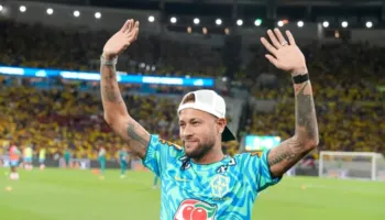 “Faleminderit Zot”, Neymar me mesazh prekës pak para sfidës ndaj Marokut