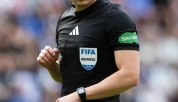 FIFA publikon listën/ Zbulohen arbitrat e katër ndeshjeve të para të Botërorit, brazilianët do të vendosin drejtësi në sfidën hapëse