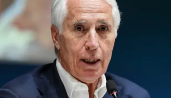 Fitoi afro 70% të votave, Malago zgjidhet president i FIGC