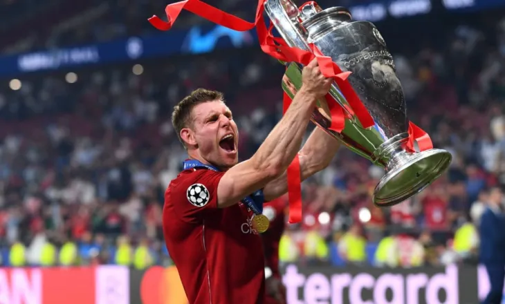 Fitoi çdo gjë me Liverpool-in, rekordmeni i Premier League tërhiqet përfundimisht nga futbolli i luajtur