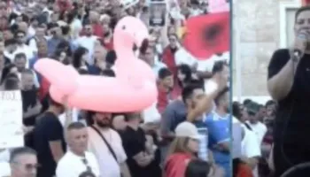 Fjalimi prekës i nënës së Martin Canit në protestë: Mendova të bashkohem me ju për fëmijën tim dhe për fëmijët..