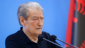 “F**k you”/ Berisha komenton deklaratat e Ramës për protestën: Sharja e tij shokuese