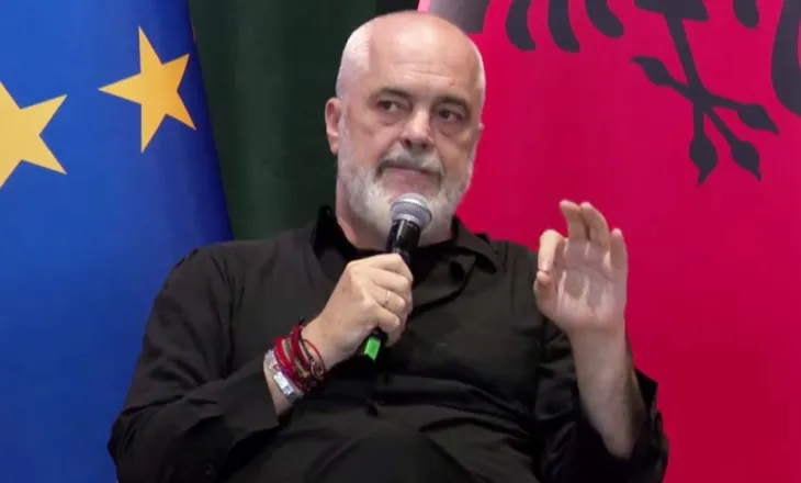 “Flamingot vs sorrat”/ Rama shpërthen me metaforat e forta për protestën