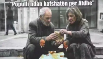FOTO-LAJM/ Protesta, mesazhi i fortë në pankartë: Populli ndan kafshatën, Rama dhe Berisha ndajnë Shqipërinë