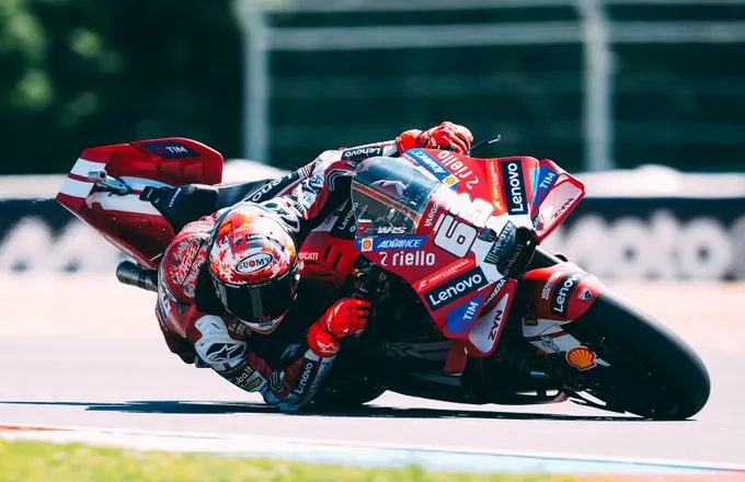 Françesko Banjaia fiton garën Sprint, Bexeki rrëzohet në Brno