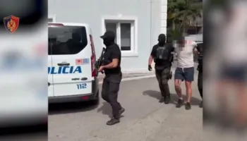 Fshihej në Shëngjin, arrestohet 22-vjeçari i kërkuar nga Spanja për tentativë vrasjeje