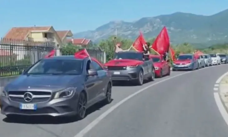 “Gjaku i Arbrit na thërret”, diaspora derdhet lumë nga Muriqani drejt Tiranës