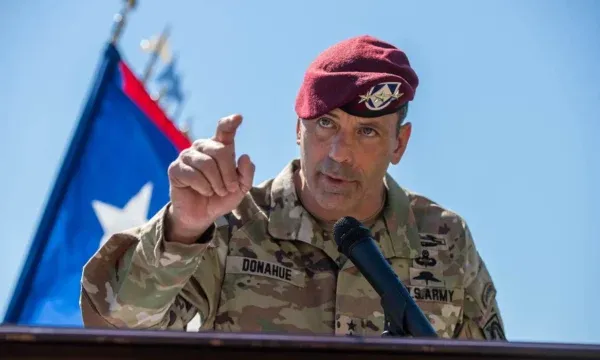 Gjenerali amerikan: SHBA do të qëndrojë me aleatët evropianë në mbrojtje të vendeve baltike
