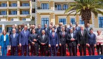Gjermania, Franca dhe shtetet e Beneluksit propozojnë të drejtë të kufizuar vote për anëtarët e rinj të BE-së