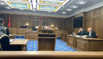 Gjyqi në themel ndaj kryebashkiakut të Tiranës, Veliaj: Nuk marr pjesë, s’më janë vënë në dispozicion 24 fashikujt dhe provat digjitale