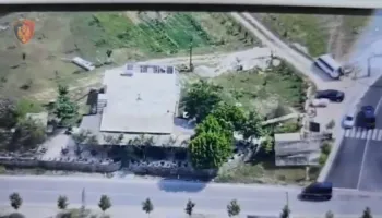 Goditet grupi kriminal në Vlorë, arrestohen gjashtë persona/ Sekuestrohen armë, automjete dhe para