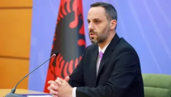 Goditja e grupit kriminal në Vlorë, Lamallari: Kush mendon se mund të cenojë sigurinë, do të përballet me ligjin