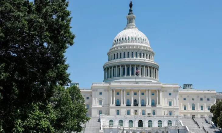 Goditje për Trump në Senat! Miratohet rezoluta për largimin e forcave ushtarake nga konflikti me Iranin