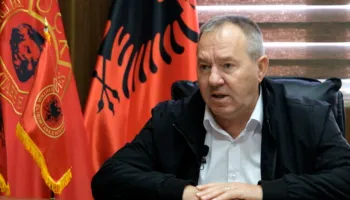 “Goxhaj s’është anëtar i Organizatës së Veteranëve”/ Gucati kundër protestave në Shqipëri: Mos i përdorni simbolet tona në tubime politike