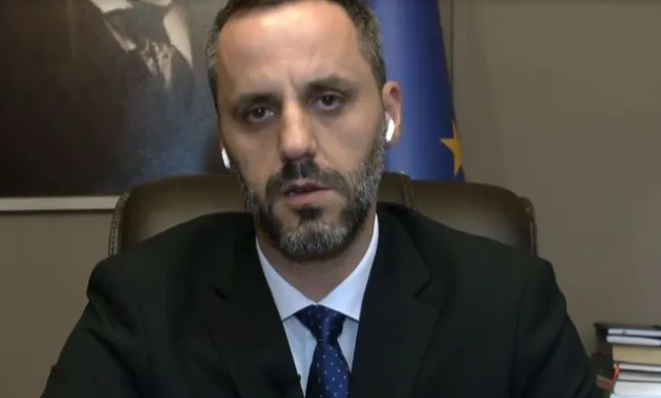 “Grupi parlamentar socialist, mundësi…”/ Largimi i “neomalësores”, Lamallari: Jo etike nga rrjetet sociale
