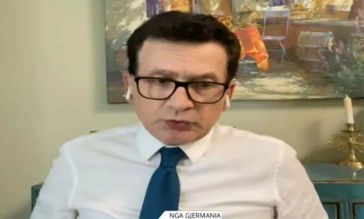 “Harruan Zvërnecin”, Spahiu ironizon protestën: Si mund ta udhëheqë Gjeneratën Z një lider i “Gjeneratës Zh”?