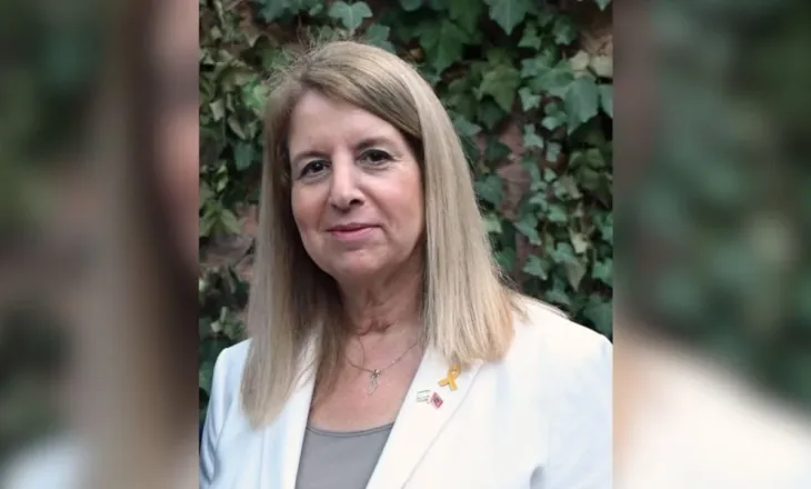 Heqja e flamurit, ambasadorja izraelite: Turpëron trashëgiminë e popullit shqiptar