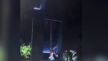 Heqja e flamurit izraelit nga protestuesit në Tiranë, reagon Komuniteti Hebraik Shqiptar: Sinjal alarmi!