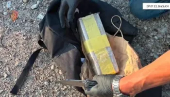 Heroinë nga RMV-ja drejt Shqipërisë, arrestohen 2 persona në aksin Bulqizë-Librazhd