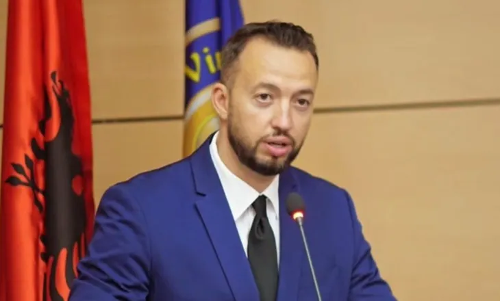 Hitaj: Nëse protesta vazhdon edhe dy javë, PS dhe PD do luftojnë për vendin e dytë në Tiranë