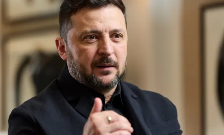 “Humbjet e Moskës po rriten dita-ditës”/ Zelensky sfidon Putin, presidenti ukrainas për ‘The Guardian’: Rusia po izolohet ndërkombëtarisht
