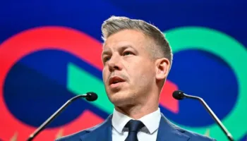 Hungari, qeveria do të ndryshojë kushtetutën për të lejuar shkarkimin e presidentit