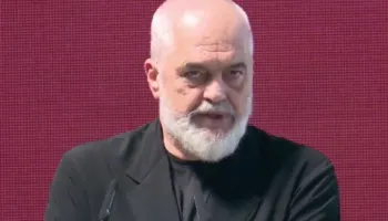 Hyrje pa sportele dhe pa kontrolle tradicionale për shqiptarët, Rama zbulon revolucionin dixhital që po vjen për aeroportin e Tiranës