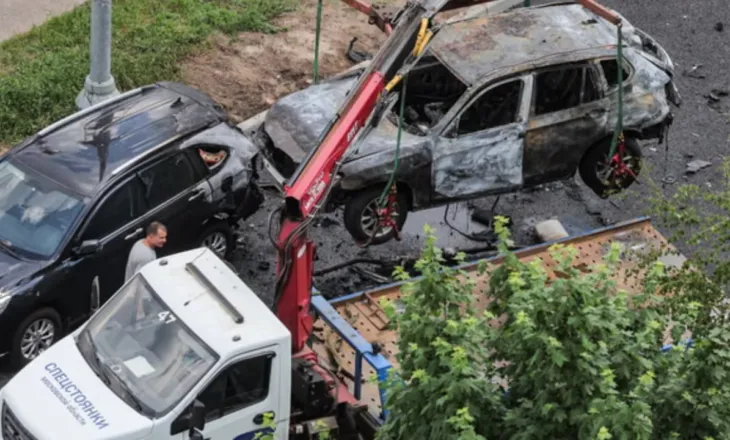 I shpërtheu automjeti ndërkohë që po shkonte në shtëpi, ekzekutohet zyrtari i lartë i ushtrisë ruse pranë Moskës