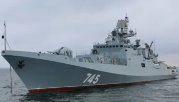Incident në kanalin anglez, anija luftarake ruse godet jahtin me flamur britanik