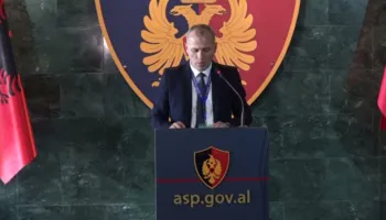 Ish-drejtori i Policisë së Shkodrës, Gentian Berberi përjashtohet nga uniformat blu