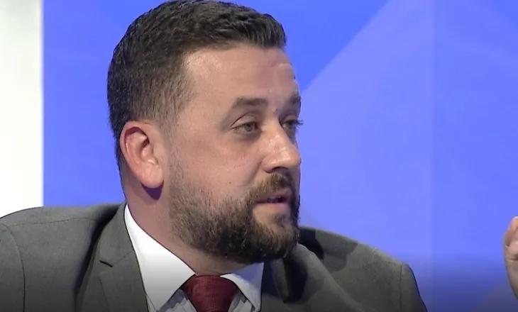 “Jo vetëm për Zvërnecin”/ Gazetari, shpjegon arsyet: Protesta po flet për problemet reale të shqiptarëve