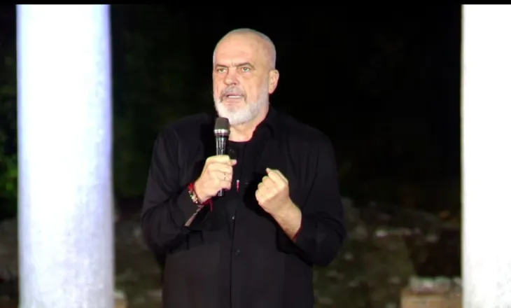“Ju përshëndes nga Parisi, sa bukur Vjena”/ Rama nuk i ndahet blogerëve: Dalin në Instagram me lloj-lloj kremrash, thonë gjëra të pavërteta për ‘likes’ dhe ‘followers’