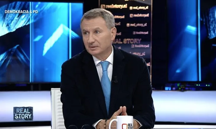 Kadilli: Pas protestave fshihen neomarksistët dhe islami politik! Synojnë të mbajnë gjallë frymën e urrejtjes deri në zgjedhje