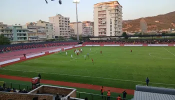 Kërnaja zbarkon në Vlorë, klubi i beson pankinën kuqezi