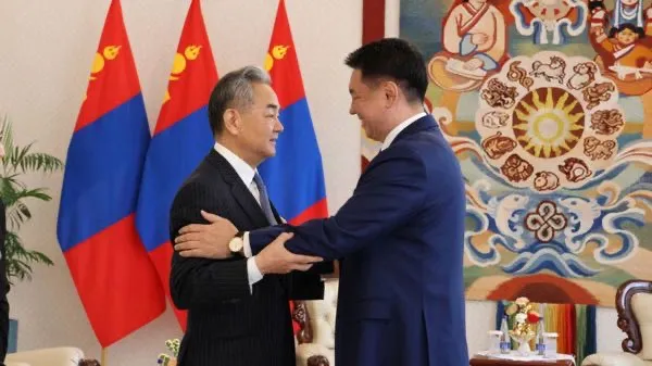 Kina dhe Mongolia thellojnë bashkëpunimin dypalësh