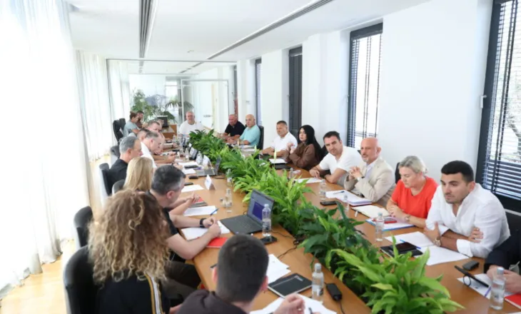 Komiteti Ekzekutiv i FSHF-së miraton ndryshimin e formatit të kampionatit “Abissnet Superiore” për sezonet 2026/2027, 2027/2028 dhe 2028/2029
