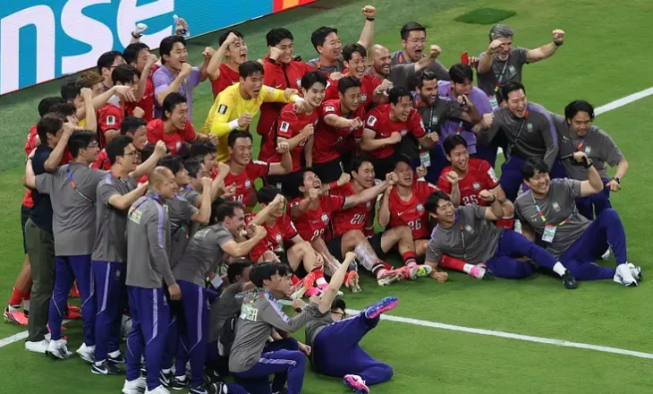 Koreja e Jugut përmbys rezultatin për 13 minuta, mposht Republikën Çeke edhe me ndihmën e VAR-it