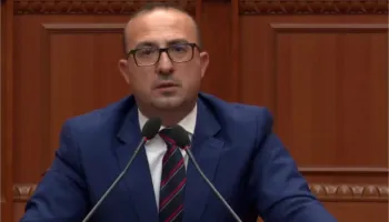 Korreshi: Zvërneci ishte ajo pika që derdhi gotën, njerëzit janë lodhur! Në spitalin e Lushnjës s’ka tetanos