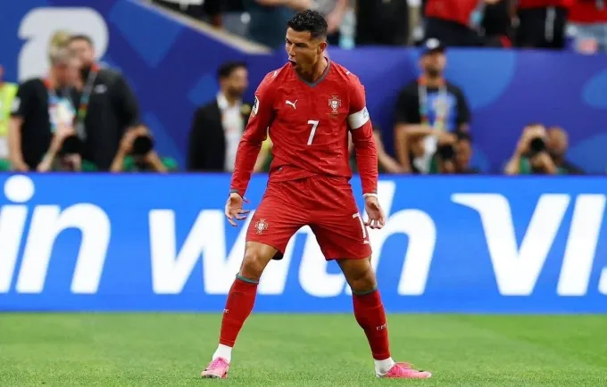 Kristiano Ronaldo, lojtari i parë që shënon në 6 Botërorë radhazi, thellon rekordet