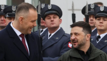 Krizë mes Polonisë dhe Ukrainës, Zelensky rrezikon të humbasë dekoratën më të lartë polake