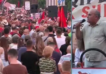 “Kryeministri, krimineli i betonizimit”/ Arsimtari në protestë: Rama do të ikë, lumi popullor do i pastrojë pisllëqet