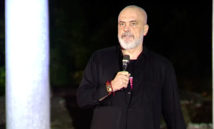 “Kush janë këta që thonë se Shqipëria është e jona, dëgjo popullin dhe ik”, Rama i përgjigjet protestuesve: Minimumi duhet të ulesh dhe të kërkosh transparencë